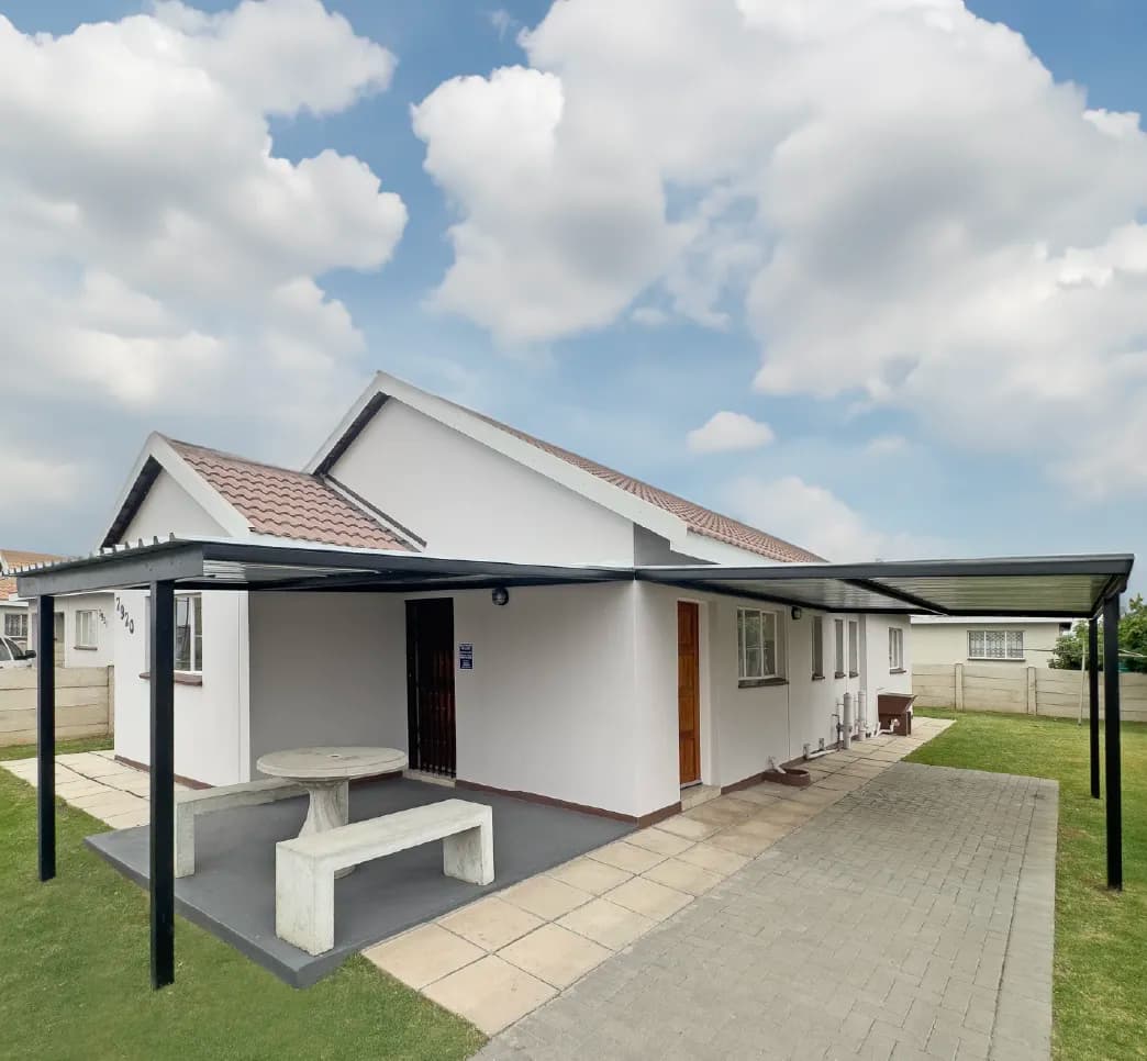 A Platinum Village home with a clean, well-kept yard